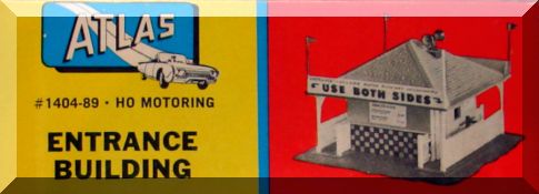 Atlas HO Slot Car Racing Track Layout Entrance Building Scenery Structure Plastic Model Kit