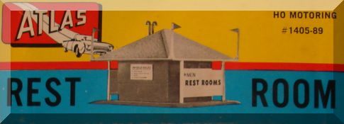 Atlas HO Slot Car Racing Track Layout Rest Room Scenery Structure Plastic Model Kit