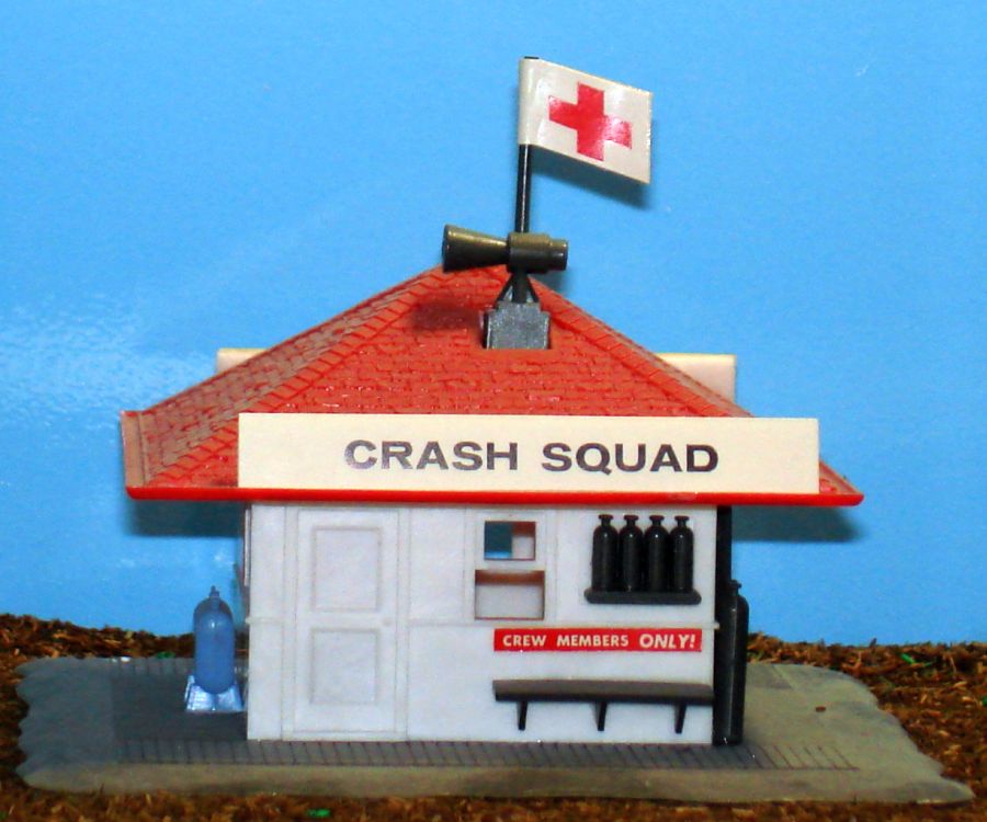 1406 Atlas HO Slot Car Racing Track Layout First Aid Station Structure Rear