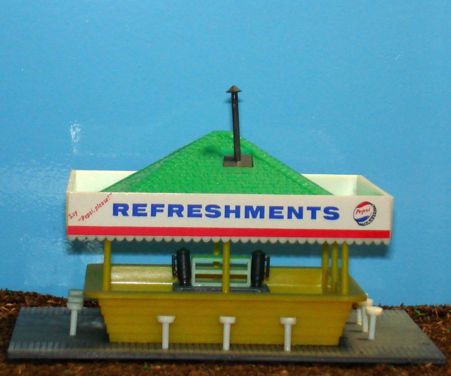 1407 Atlas HO Slot Car Racing Track Layout Refreshment Stand Structure