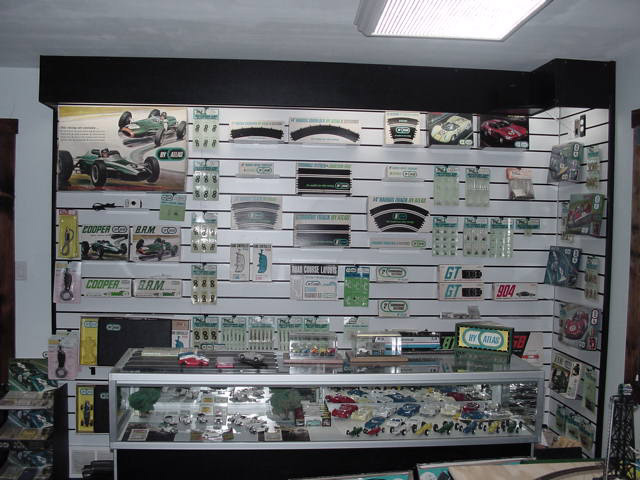 Atlas 1:32 1:24 Slot Car Room Atlas 1:32 1:24 Slot Car Room