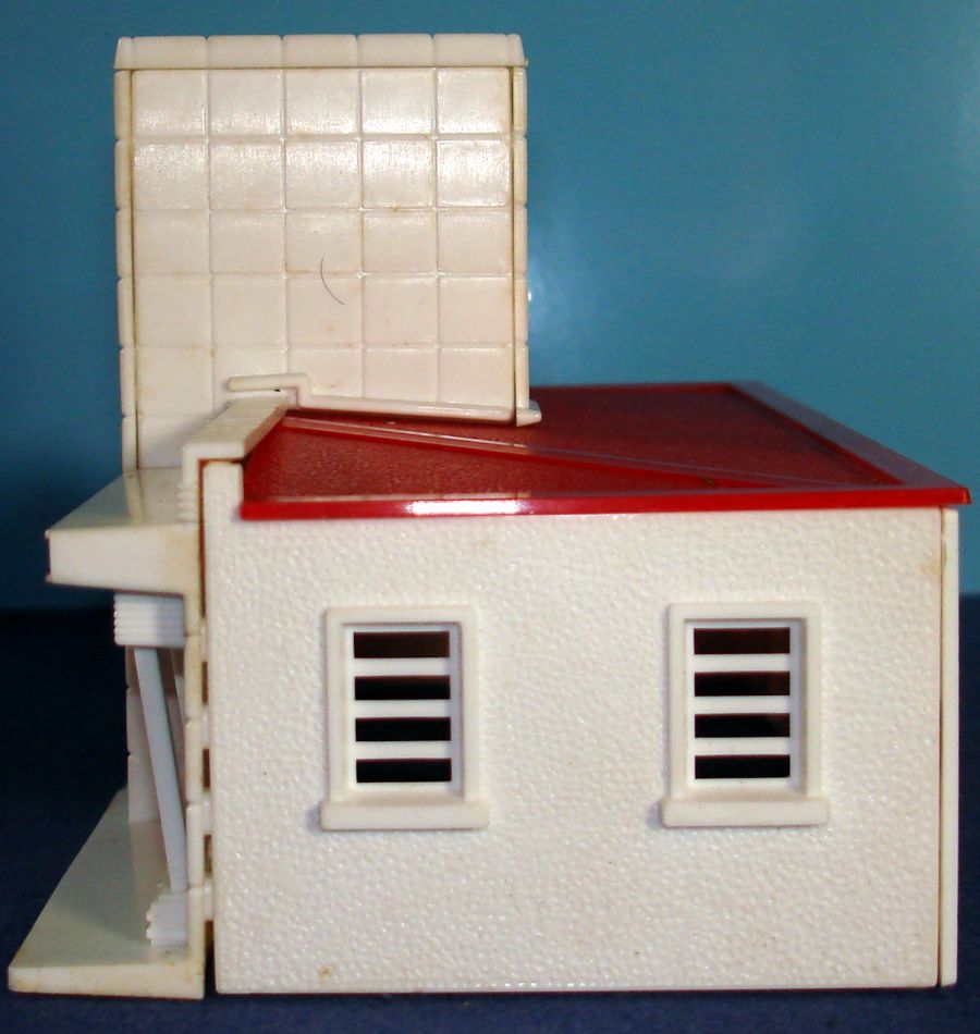 HO Slot Car Racing Track