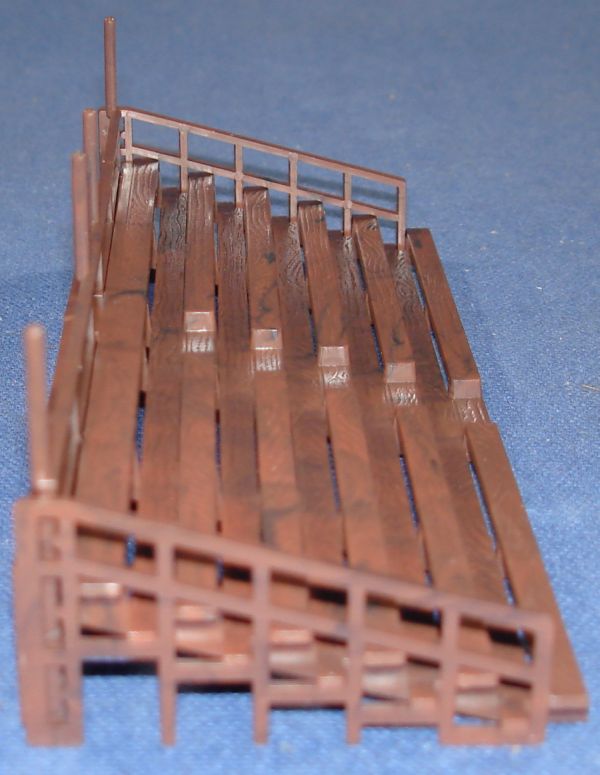 2676 Plasticville HO Slot Car Racing Track Layout Grandstand Structure